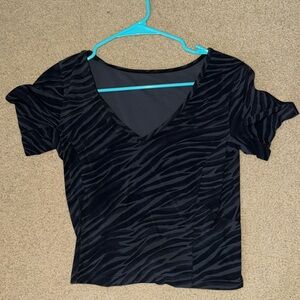 Lululemon tshirt